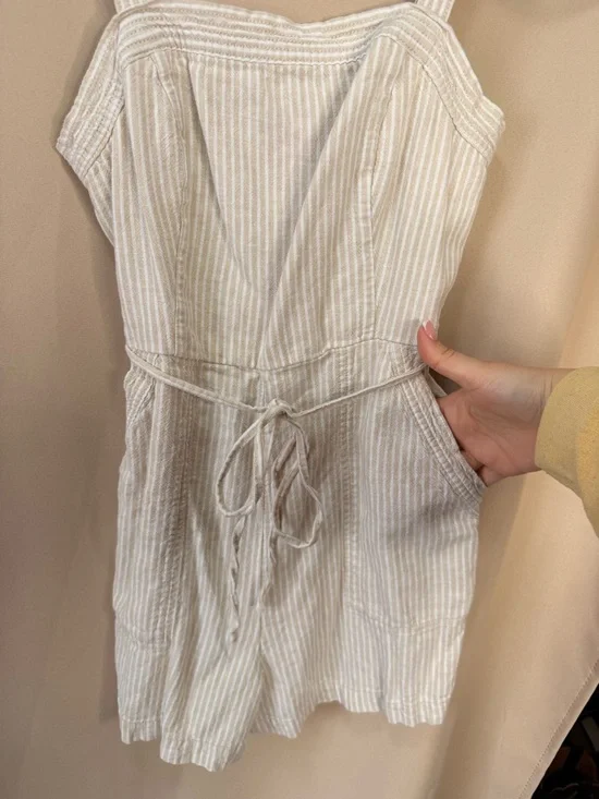 Old Navy Cream Stripe Romper - Picture 4 of 8